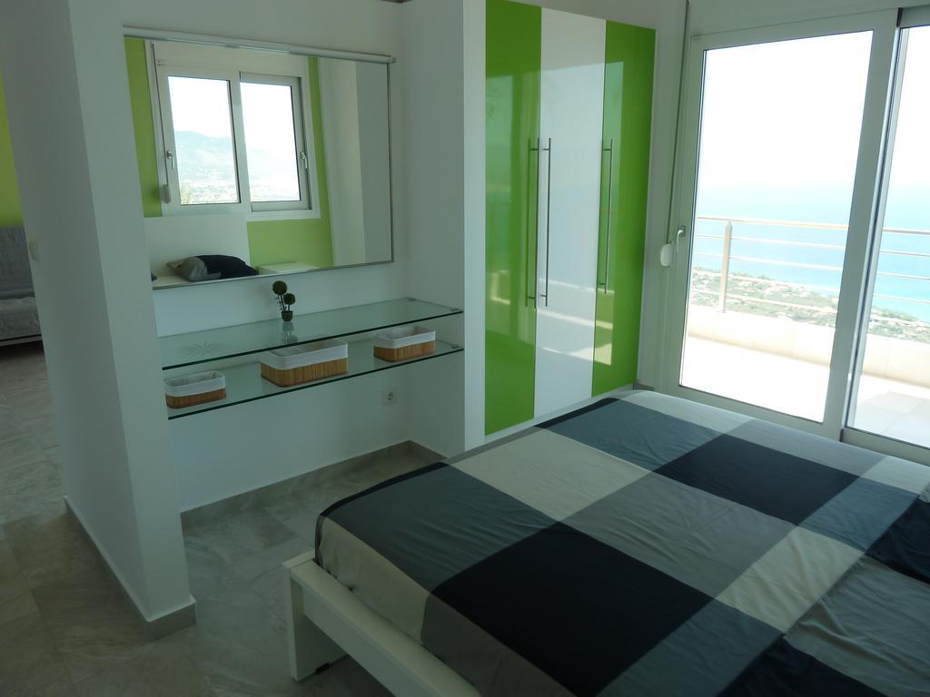 Shiraz Villas กาลามาตา ภายนอก รูปภาพ