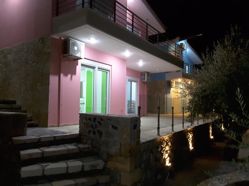 Shiraz Villas กาลามาตา ภายนอก รูปภาพ