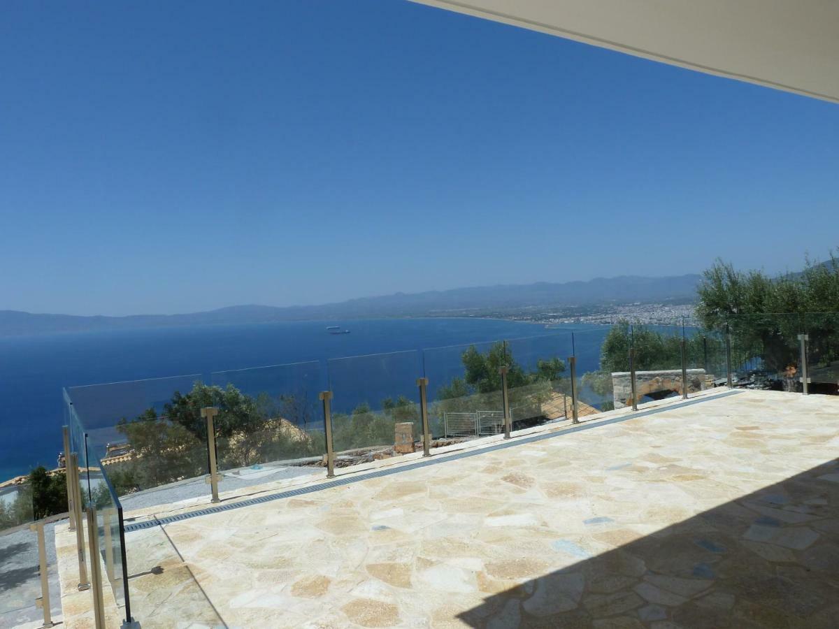 Shiraz Villas กาลามาตา ภายนอก รูปภาพ